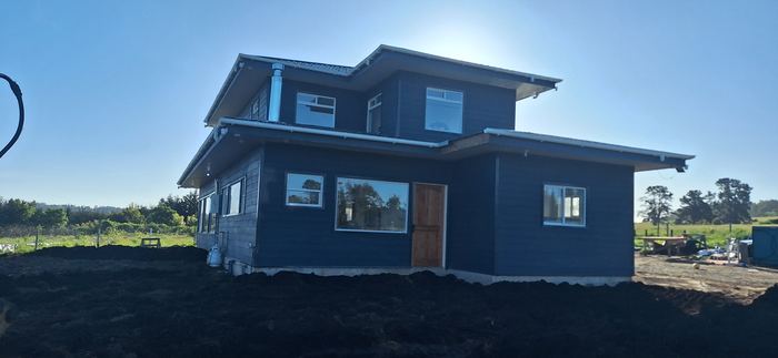 Casa Etchegaray — Constructora Avenz, Valdivia