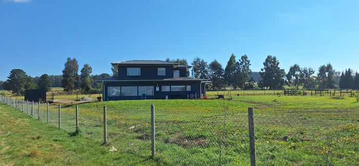 Casa Etchegaray — Constructora Avenz, Valdivia