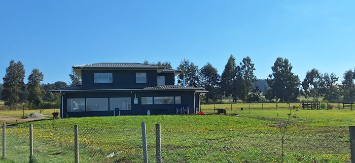 Casa Etchegaray — Constructora Avenz, Valdivia