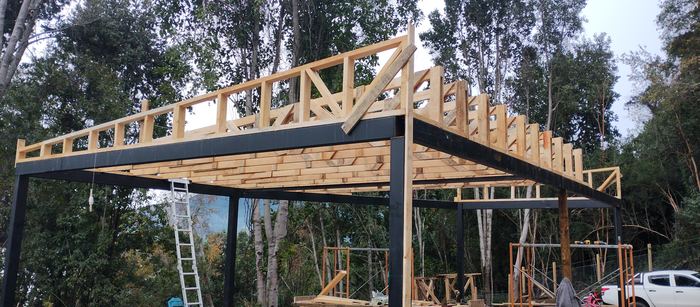 Estacionamiento Vehicular — Constructora Avenz, Valdivia