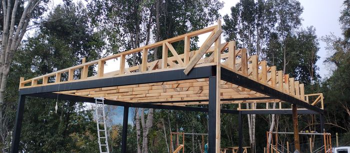 Estacionamiento Vehicular — Constructora Avenz, Valdivia