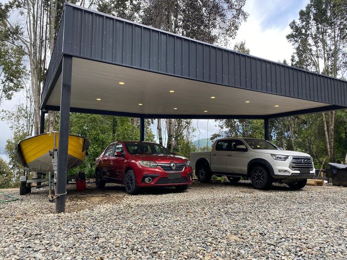 Estacionamiento Vehicular — Constructora Avenz, Valdivia