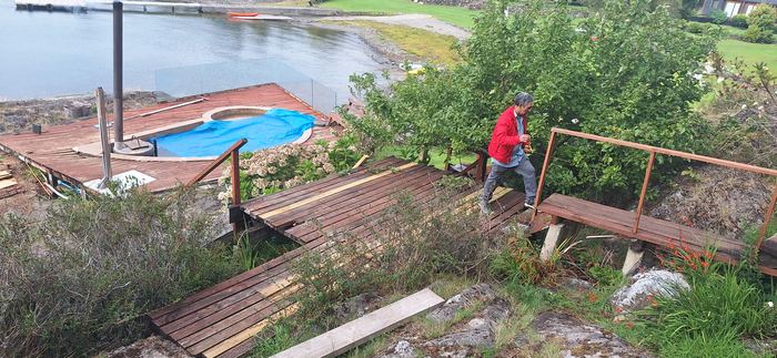 Remodelación Terraza Termas — Constructora Avenz, Termas