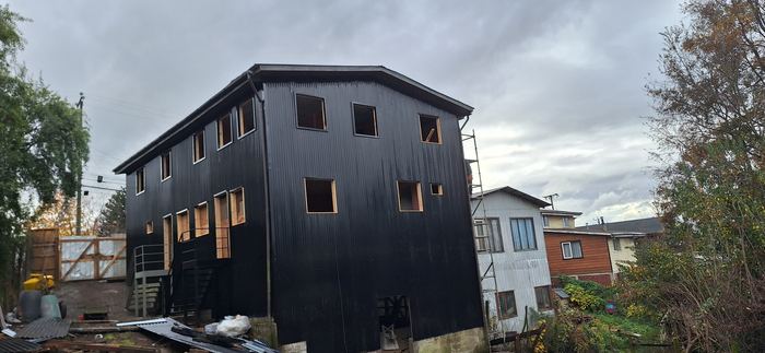 Revestimiento Casa Panguipulli — Constructora Avenz, Panguipulli